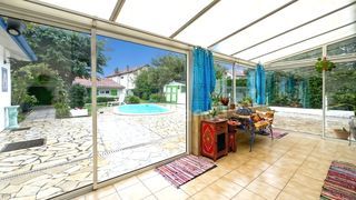  Maison � vendre 10 pi�ces 236 m�