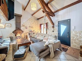  Villa � vendre 8 pi�ces 160 m�