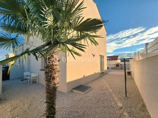  Villa � vendre 4 pi�ces 107 m�