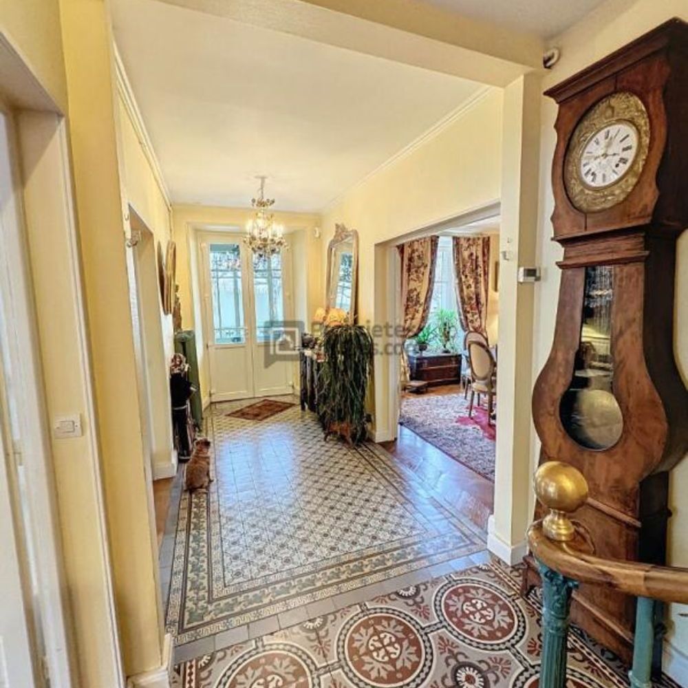 � vendre  Propri�t�/ch�teau Brie-Comte-Robert (77170)