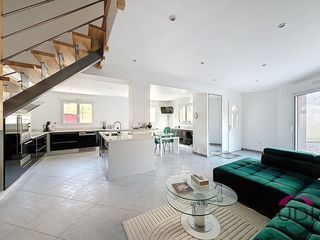  Maison � vendre 4 pi�ces 120 m�