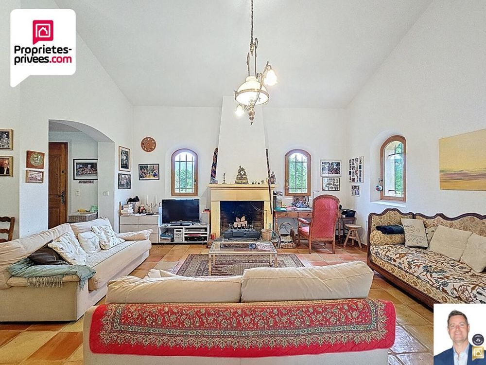 � vendre  Villa Saint-C�zaire-sur-Siagne (06530)