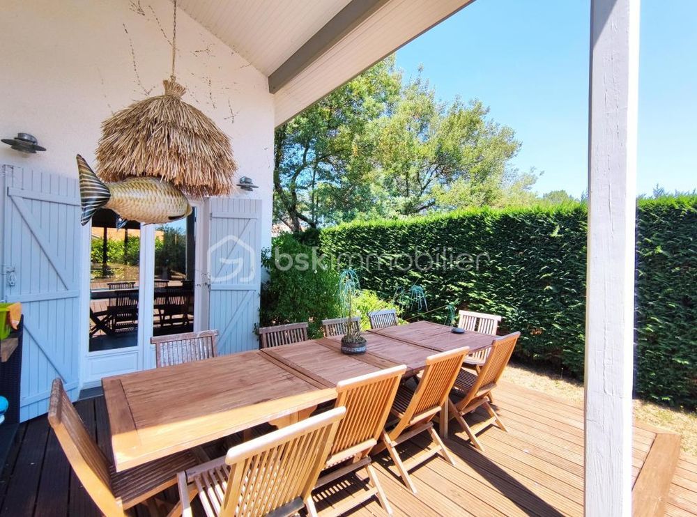 � vendre  Villa Gujan-Mestras (33470)