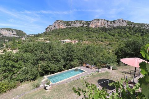   Maison 150 m� -Vue panoramique -Piscine -grand terrain -Extension possible Maison - 4 pi�ce(s) - 152 m�