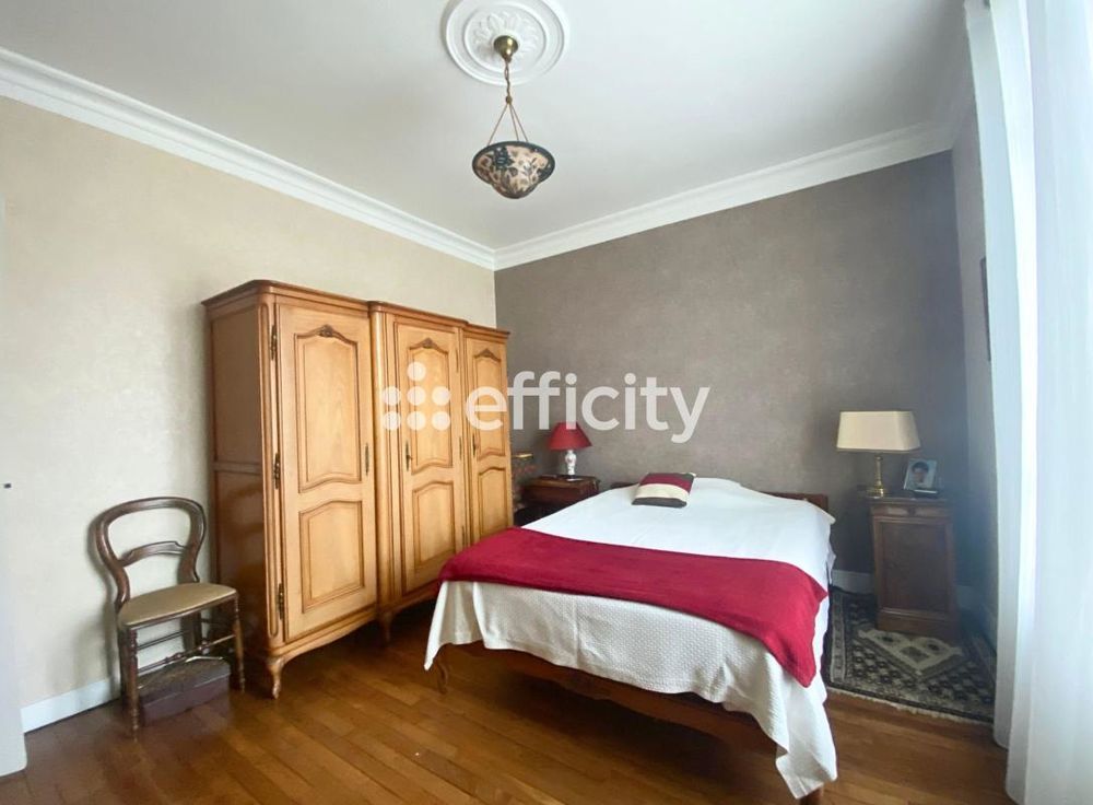 � vendre  Maison Rueil-Malmaison (92500)