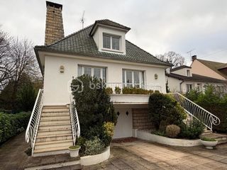  Maison � vendre 6 pi�ces 195 m�