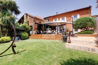  Maison � vendre 7 pi�ces 270 m�