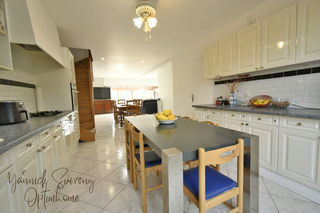  Maison � vendre 9 pi�ces 225 m�