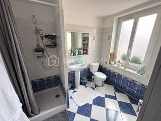  Immeuble � vendre 6 pi�ces 198 m�