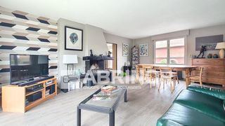  Maison � vendre 9 pi�ces 212 m�