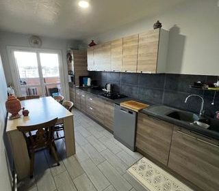  Appartement � vendre 5 pi�ces 83 m�