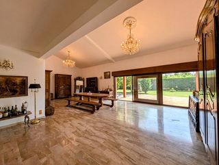  Propri�t�/ch�teau � vendre 14 pi�ces 604 m�