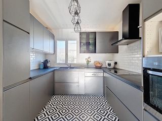  Maison � vendre 6 pi�ces 180 m�