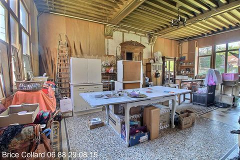   60510 LA NEUVILLE EN HEZ Maison de caract�re 5 chambres et d�pendance Maison - 8 pi�ce(s) - 230 m�