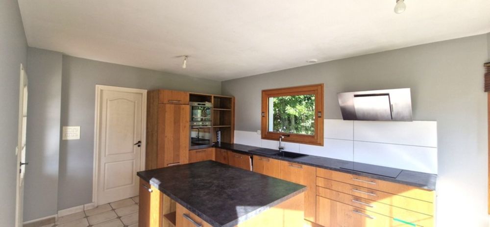 � vendre  Maison Pluneret (56400)