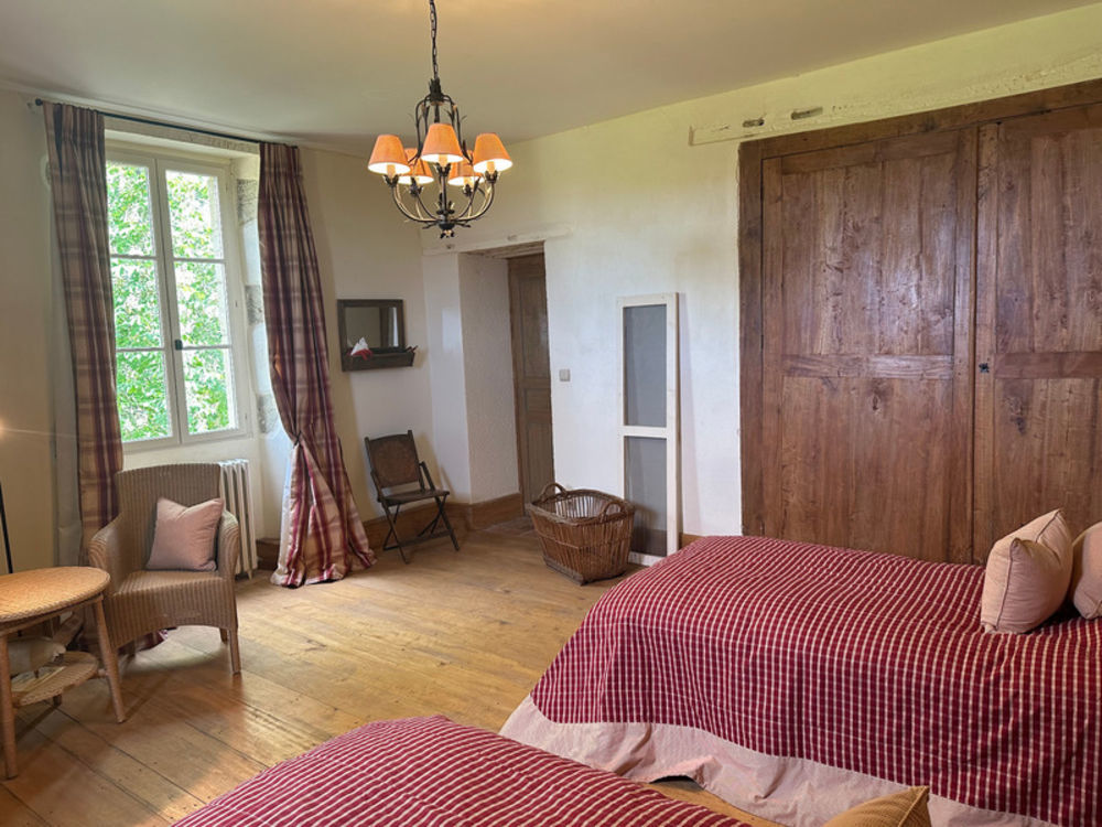 � vendre  Propri�t�/ch�teau Auch (32000)