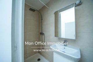  Immeuble � vendre 12 pi�ces 210 m�