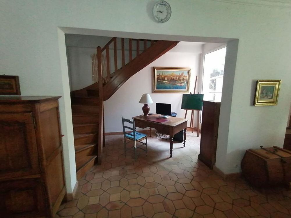 � vendre  Maison Saint-Cyr-sur-Mer (83270)