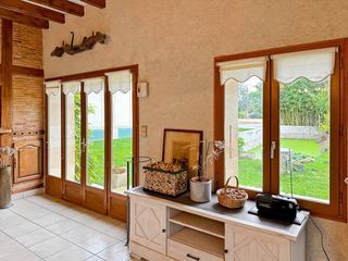  Immeuble � vendre 585 m�