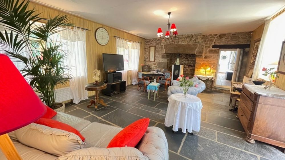 � vendre  Propri�t�/ch�teau Gouarec (22570)