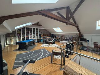  Propri�t�/ch�teau � vendre 8 pi�ces 279 m�