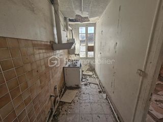  Immeuble � vendre 5 pi�ces 196 m�