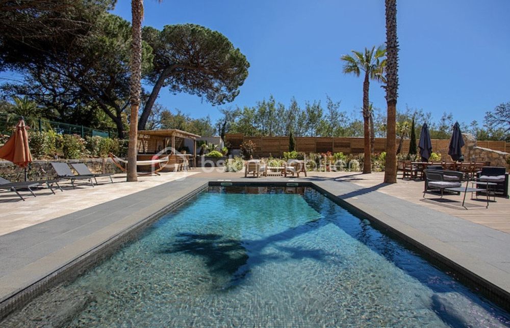 � vendre  Maison Grimaud (83310)