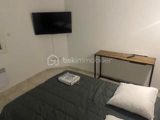  Immeuble � vendre 14 pi�ces 290 m�