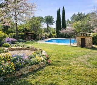  Maison � vendre 6 pi�ces 197 m�