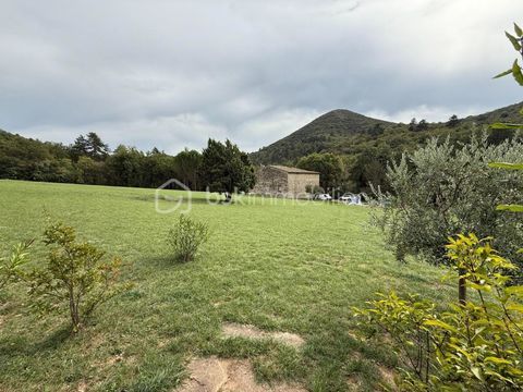   Maison de caract�re 104 m� � Terrain 17,5 ha � Les Tourrettes (26740) Maison - 4 pi�ce(s) - 104 m�