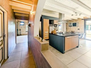  Maison � vendre 7 pi�ces 252 m�