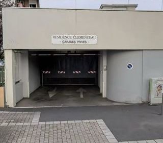  Parking / Garage � louer 