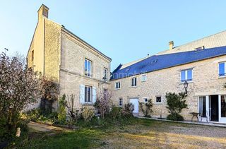  Maison � vendre 9 pi�ces 210 m�