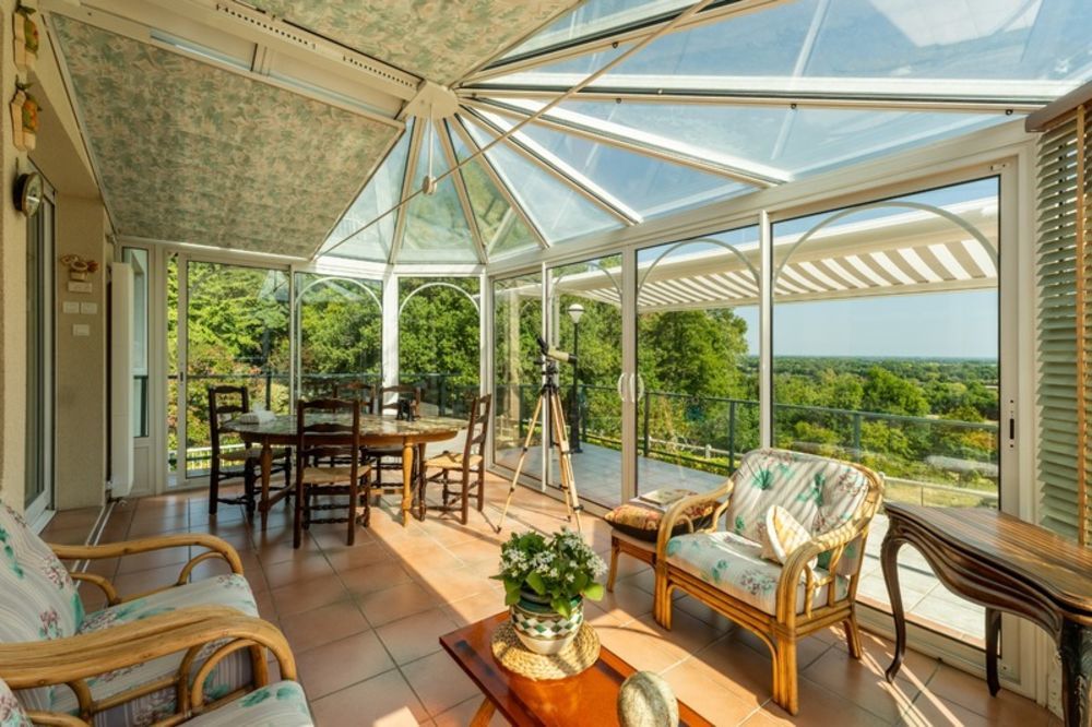 � vendre  Propri�t�/ch�teau Saumur (49400)