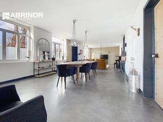  Maison � vendre 6 pi�ces 215 m�