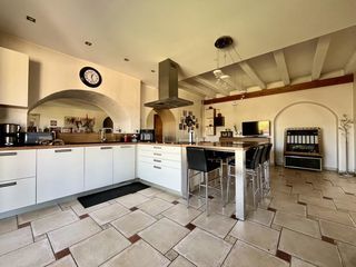  Villa � vendre 8 pi�ces 295 m�