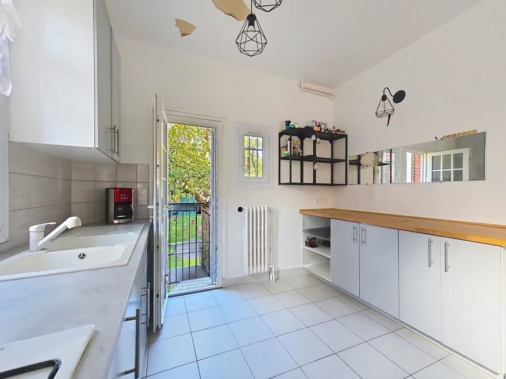 � vendre  Maison Suresnes (92150)