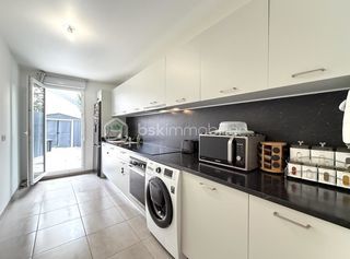  Appartement � vendre 3 pi�ces 65 m�