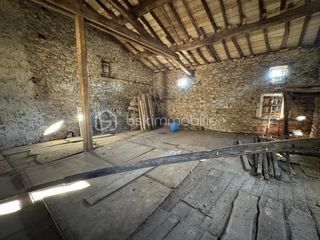  Immeuble � vendre 2 pi�ces 150 m�