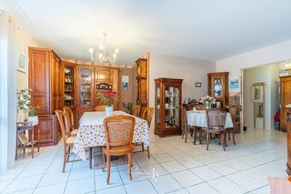  Appartement � vendre 5 pi�ces 97 m�