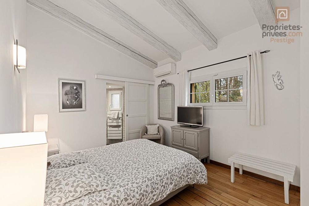 � vendre  Maison Saint-Paul-en-For�t (83440)