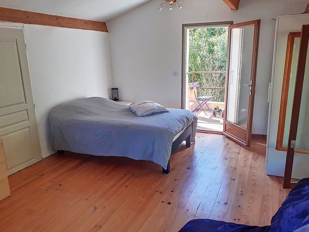 � vendre  Villa La Roquebrussanne (83136)