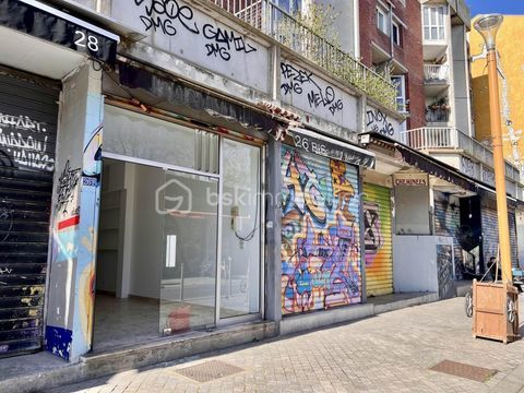 CESSION DE BAIL - local de 24,45 m2 rue Paul Bert - LES PUCES 99000 93400 Saint ouen