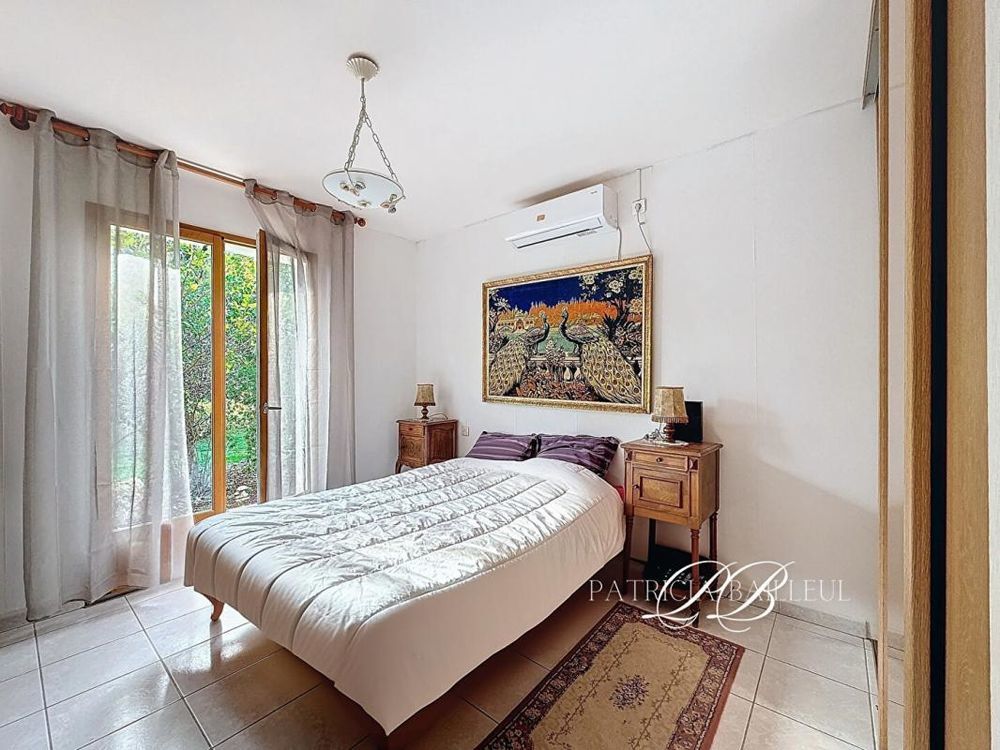 � vendre  Villa Th�za (66200)