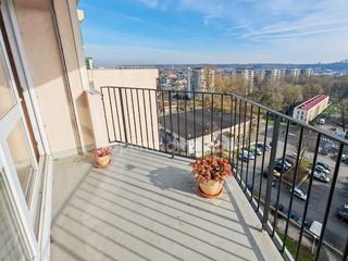  Appartement � vendre 5 pi�ces 90 m�