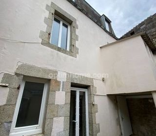  Immeuble � vendre 210 m�