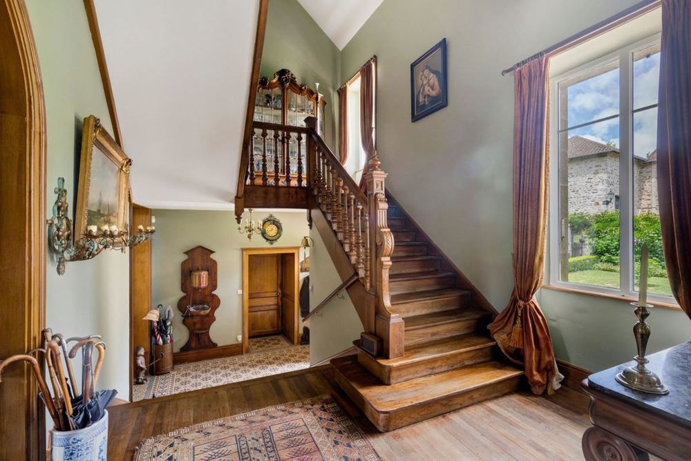 � vendre  Propri�t�/ch�teau Bussi�re-Galant (87230)