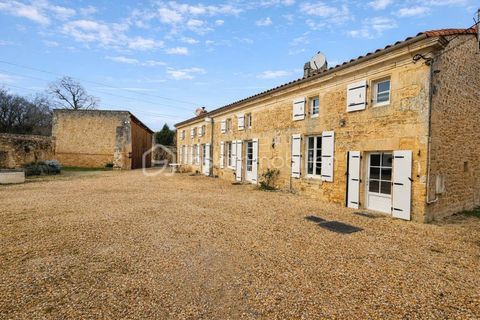   MAISON - G�TES DE CHARME A VENDRE Maison - 14 pi�ce(s) - 292 m�