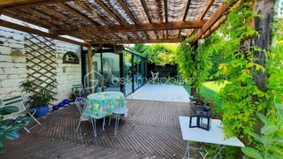  Maison � vendre 10 pi�ces 205 m�