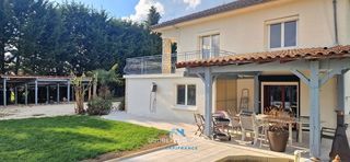  Maison � vendre 8 pi�ces 252 m�